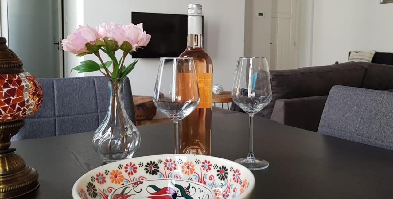 Barbera Apartments Haarlem Luaran gambar